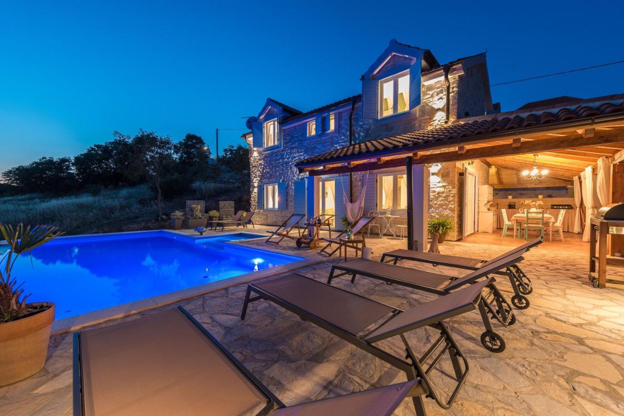 Brand New Villa Cara D Oro, Vrana Vrana  Buitenkant foto