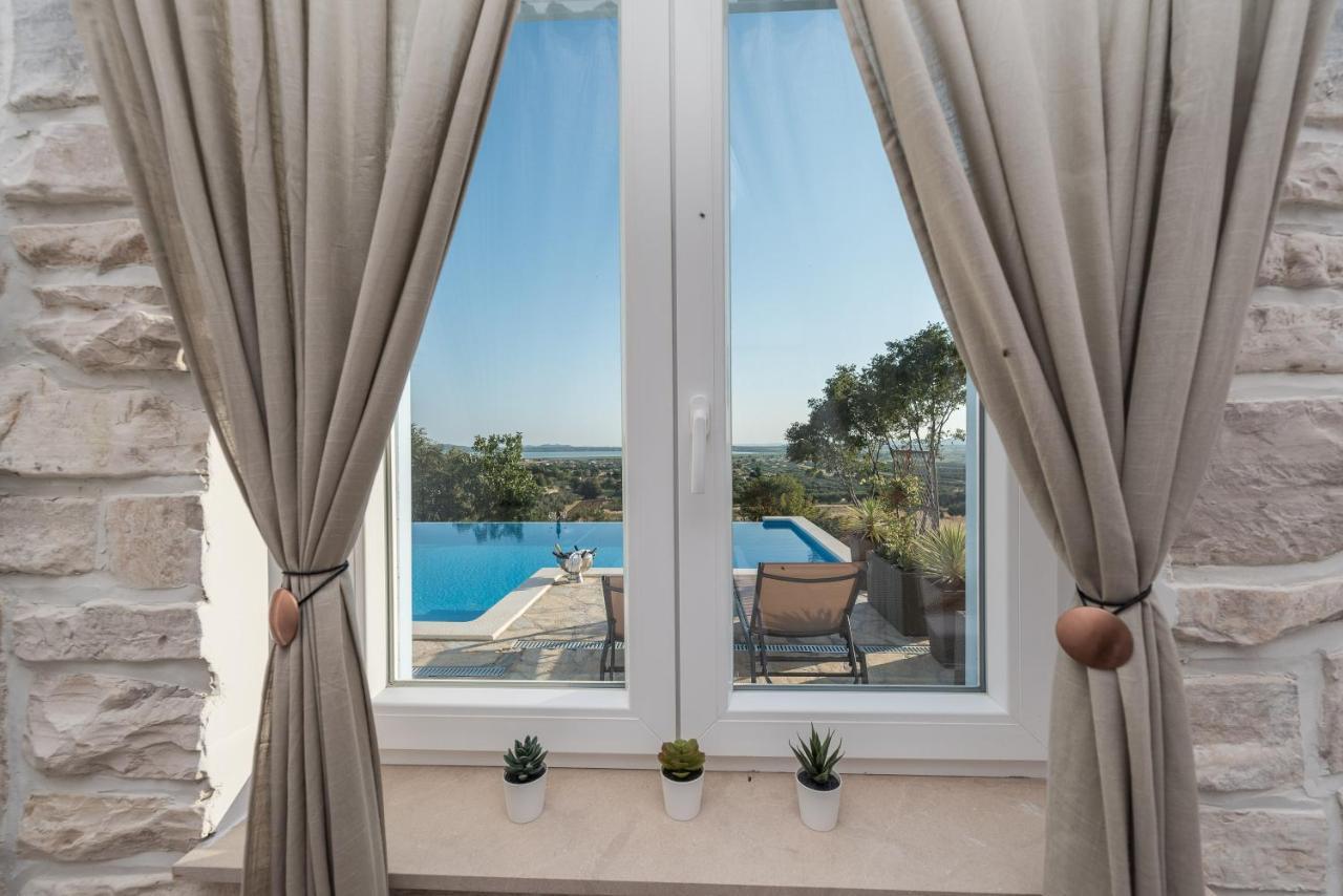Brand New Villa Cara D Oro, Vrana Vrana  Buitenkant foto